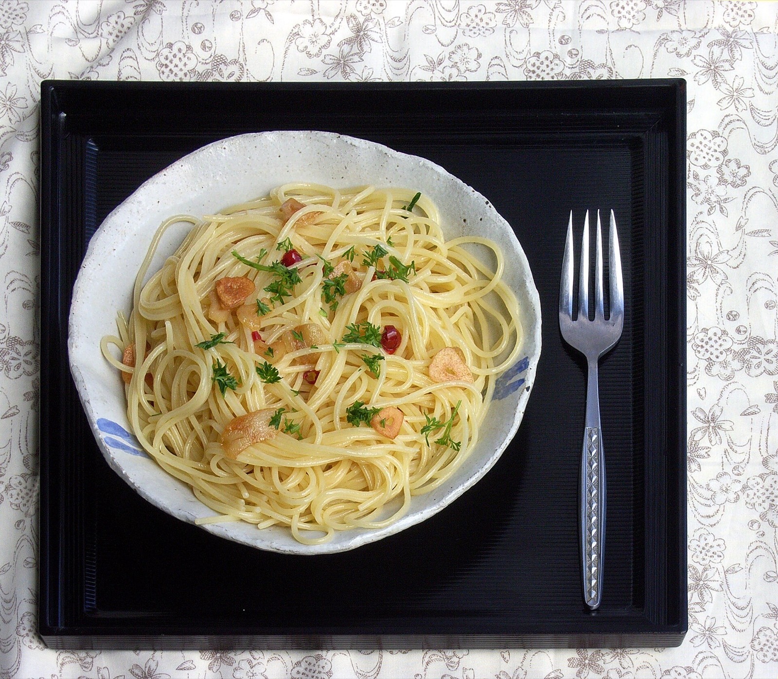 Spaghetti aglio, olio e peperoncino